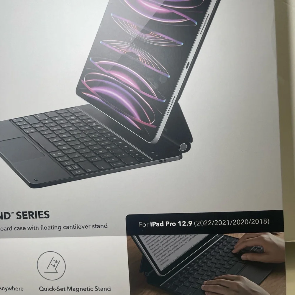 ESR Rebound Series Magnetic Keyboard Case For iPad Pro 12.9 Black